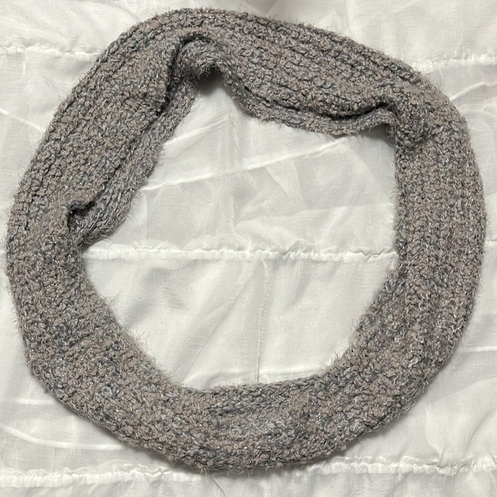 Sonoma Infinity Scarf - Picture 4 of 9